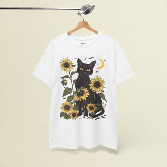 Discover Cottagecore Cat Aesthetic Sunflower T-Shirt