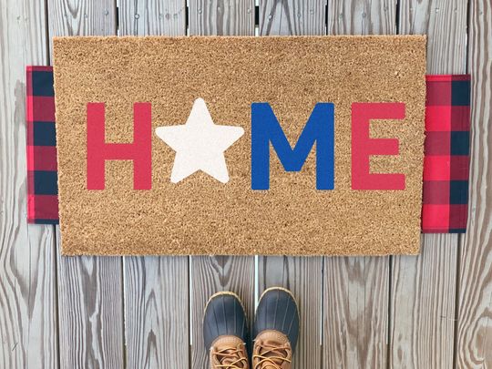 Discover USA Home Doormat | Patriotic Welcome Mat | USA Themed Outdoor Doormat