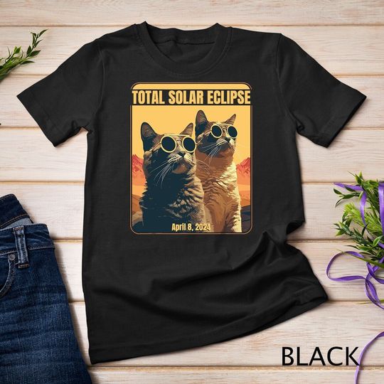 Discover 2024 Total Solar Eclipse April 8 Eclipse Cats T-Shirt