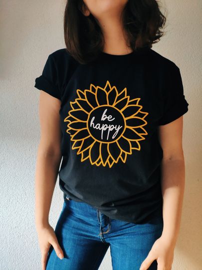 Discover Sunflower Quote Be Happy T-Shirt