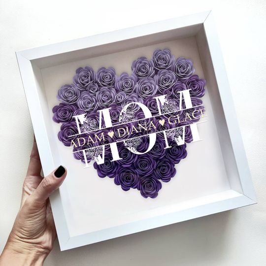 Discover Custom Names Mom Heart Shaped Monogram Flowers Box