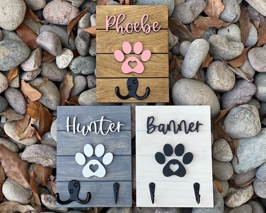 Discover Custom 3D Leash Holder with Dog Paw Print