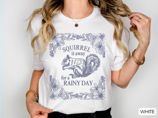 Discover Cute Woodland Animal Summer Squirrel T-Shirt
