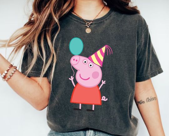 Discover Family Pig Birthday T-Shirt
