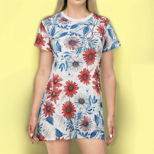 Discover T-Shirt Dress in Daisy Dreams