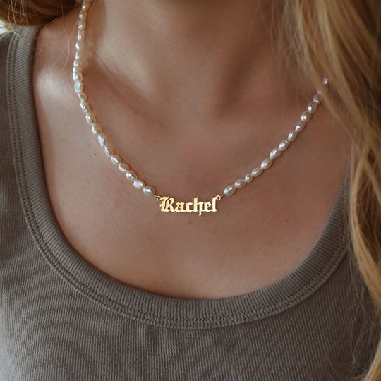 Discover Personalized Pearl Name Necklace