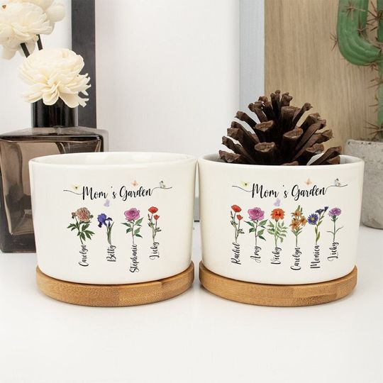 Discover Custom Grandma's Garden Plant Pot, Gift for Mom, Personalized Birth Flower Pots, Grandma Gifts