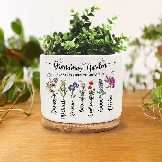 Discover Personalized Grandma Garden Plant Pot
