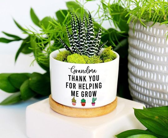 Discover Grandma Thank You for Helping Me Grow Plant Pots - Gifts for Grandma - Mothers Day Plant Pots