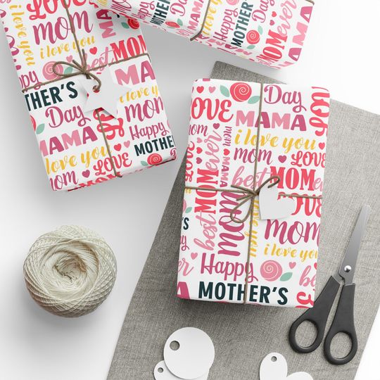Discover Mother's Day I Love Mom Wrapping Paper