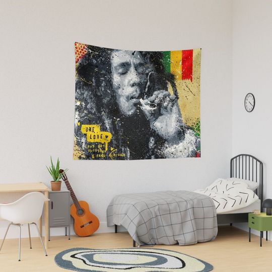 Discover Bob Marley Tapestry