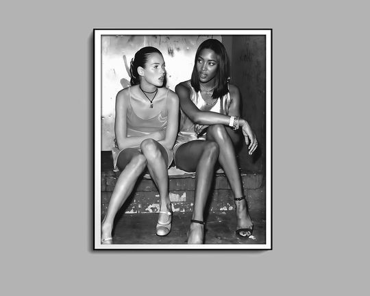Discover Kate Moss and Naomi Campbell Poster, Black and White