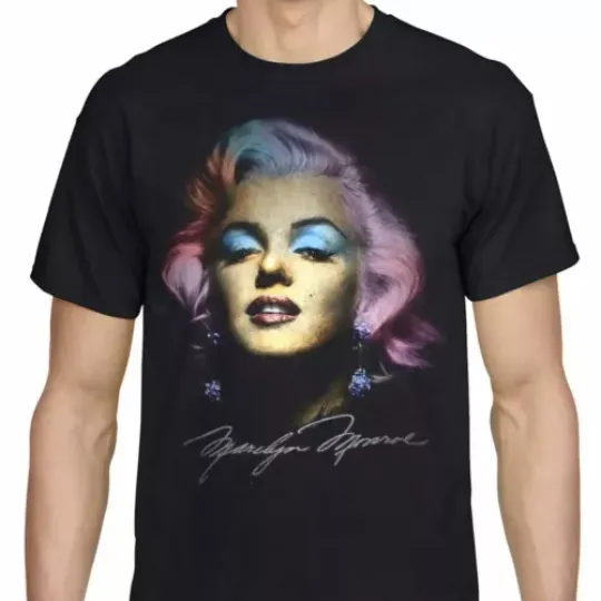 Discover Marilyn Monroe Pop Face Signature T-Shirts