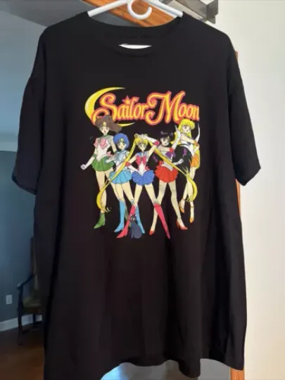 Discover Sailor Moon Unisex T- Shirt