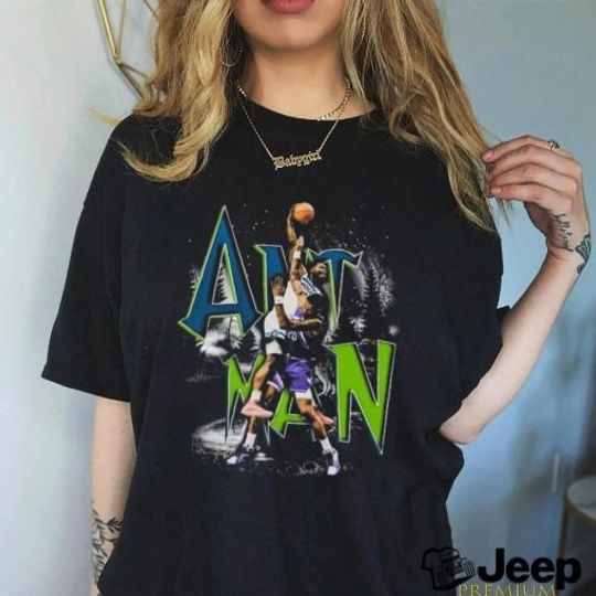 Discover Anthony Edwards Dunk on John Collins Streetwear T-Shirt
