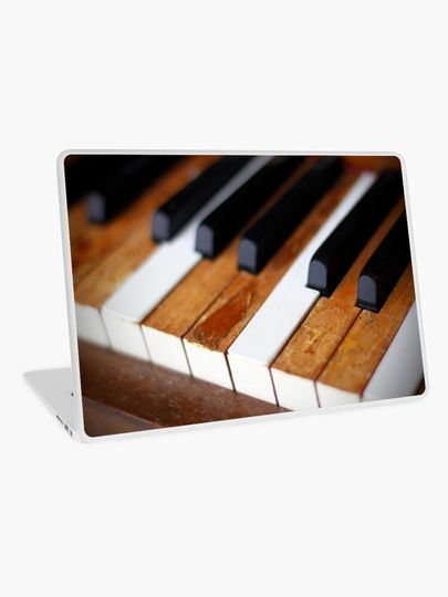 Discover old piano | Laptop Skin