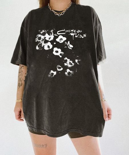 Discover Vintage Cocteau Twins Aesthetic Flower Inpsired Tee