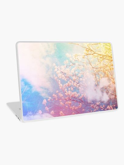 Discover springtime dreaming | Laptop Skin