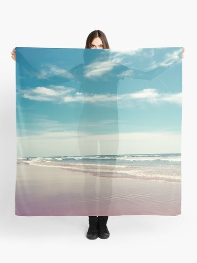 Discover The swimmer | Scarf