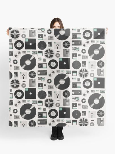 Discover Data | Scarf