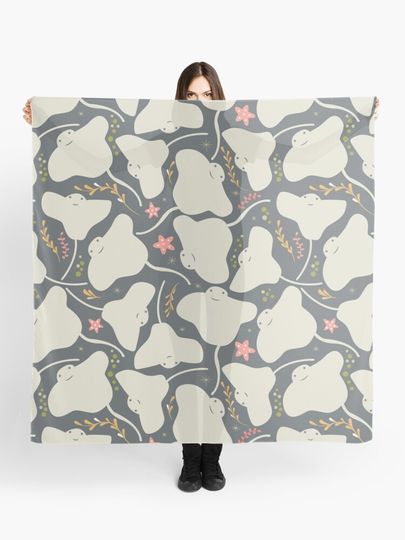 Discover Stingray 003 | Scarf