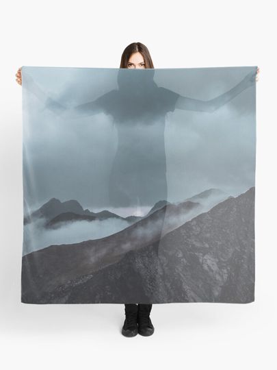 Discover Misty morning before the summer storm | Scarf