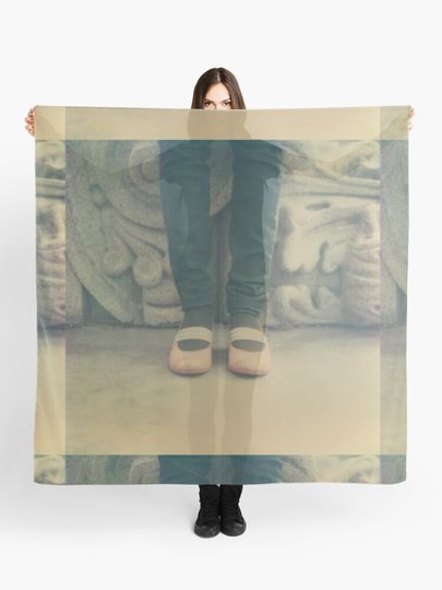 Discover Standing her ground | Scarf