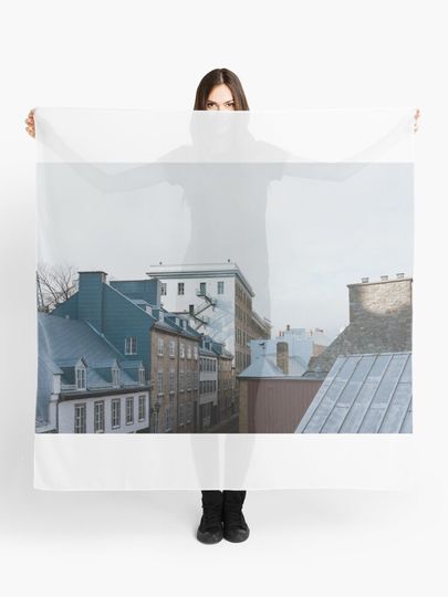 Discover One November Morning in Quebec | Scarf