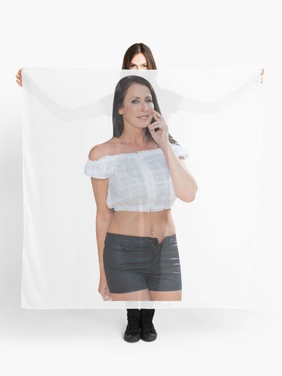 Discover Reagan Foxx | Scarf