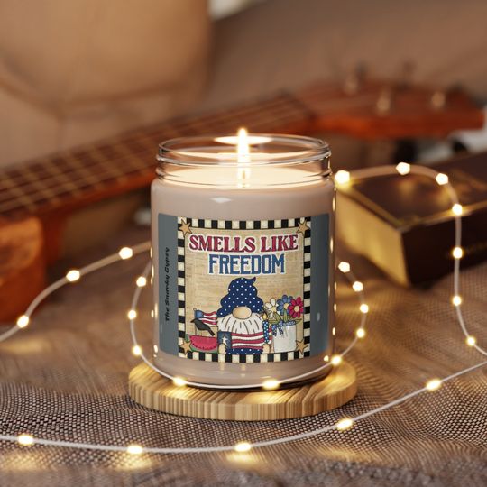 Discover Smells Like Freedom 4th July Scented Candle