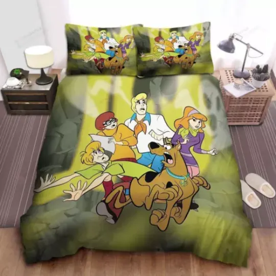 Discover Scooby Doo Movies Being Chased By Ghostsstomb Bedding Set