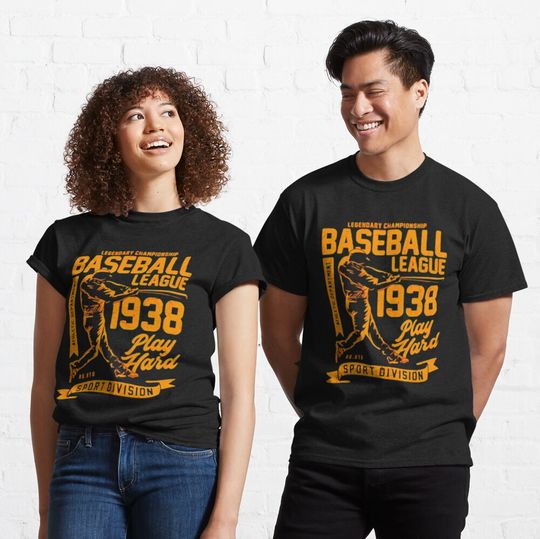 Discover Vintage Legendary Championship Baseball League Classic T-Shirt