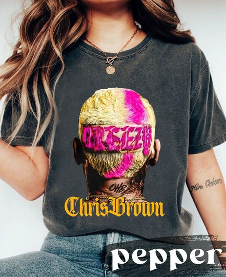 Discover Vintage Chris Brown 11:11 Tour T-Shirt
