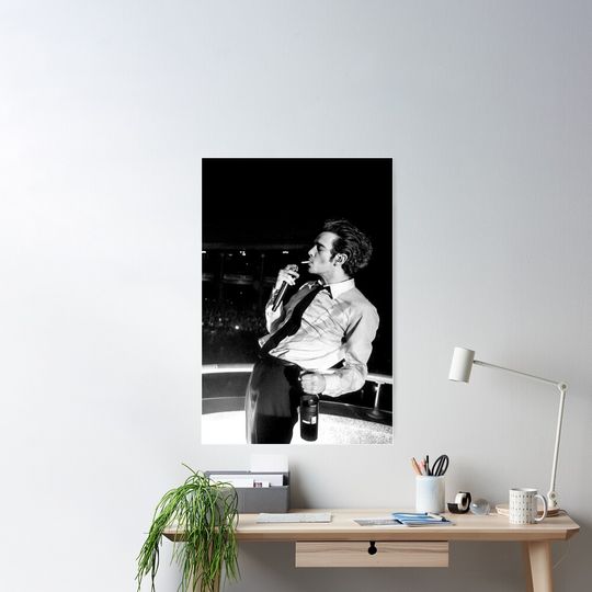 Discover The face Cry Poster