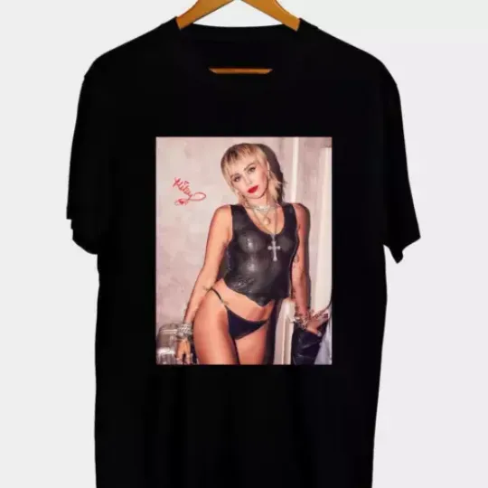 Discover Miley Cyrus T-Shirt New Black