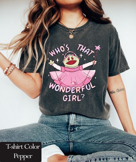 Discover Nanalan Who's that Wonderful Girl Tee Shirt - Nanalan Fanart Meme T-Shirt
