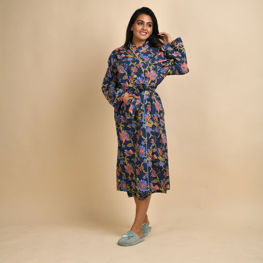 Discover bathrobe with matching Women's Short Bathrobe