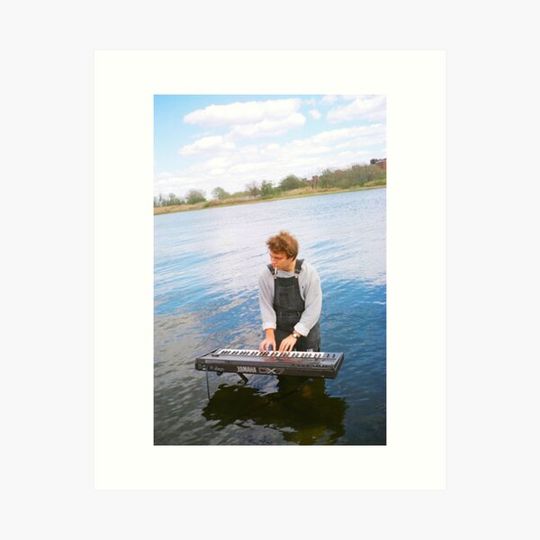 Discover mac demarco in water