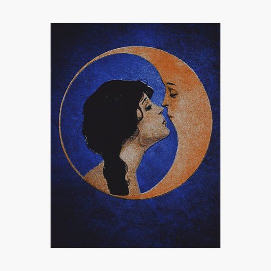 Discover Dear Moon | Saphire Skies