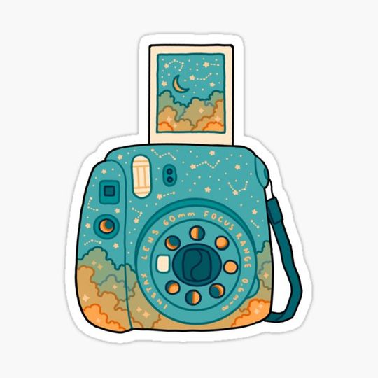 Discover moonlight camera
