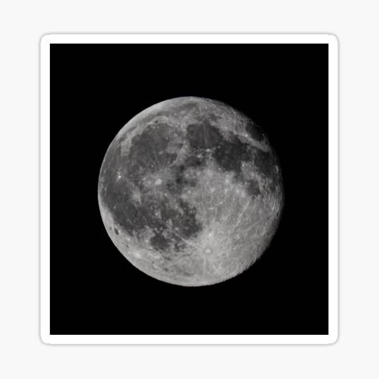 Discover Moon in the sky