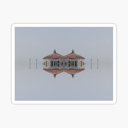 Discover Floating