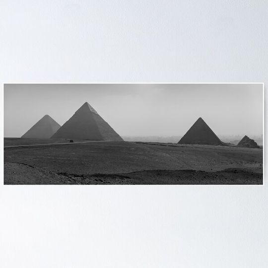 Discover Giza Pyramids, Egypt