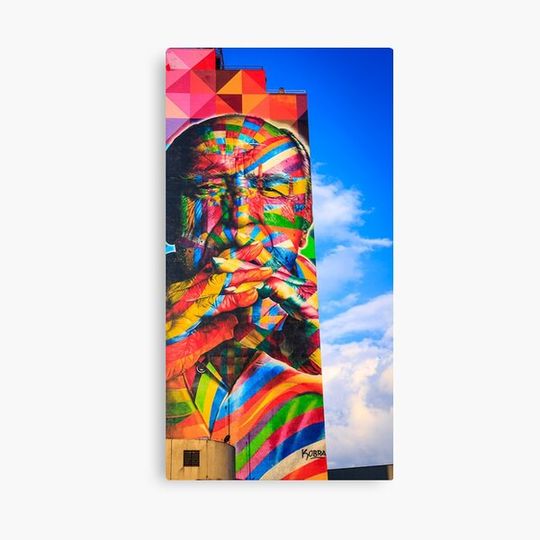 Discover Eduardo Kobra Brazil street artist tribute to Brazilian architect Oscar Niemeyer