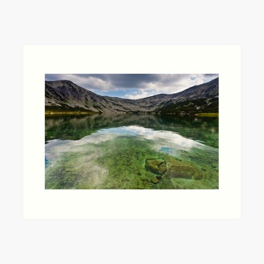 Discover Mountain Lake