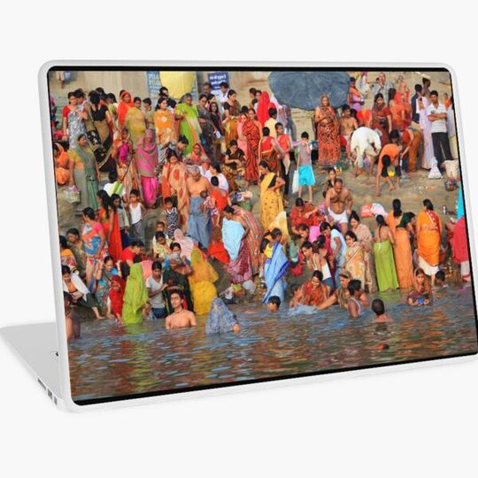 Discover Varanasi. Morning ritual bathers in the Ganges.