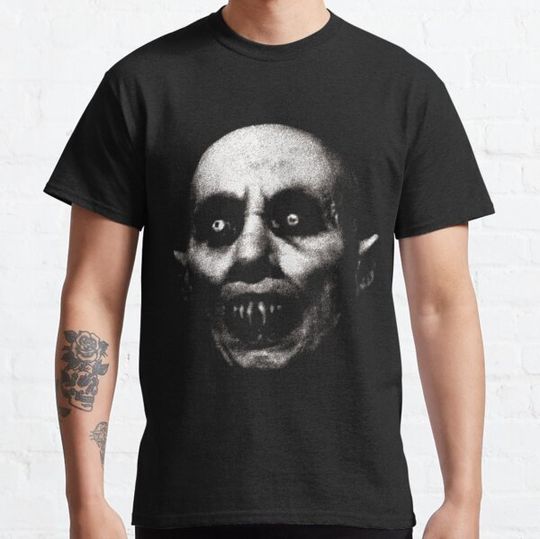 Discover Nosferatu the Vampire cult classic goth gothic horror lover gift Halloween t shir| Perfect Gift