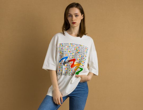 Discover 00s Vintage I rainbow Graphic T Shirt | Vintage Graphic Print Tee