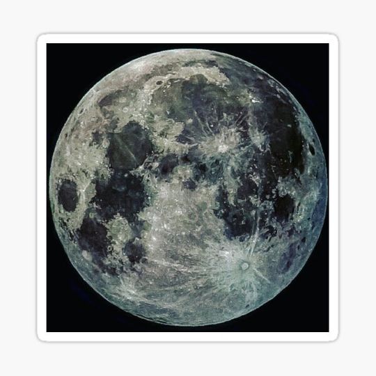 Discover Full moon before the eclipse
