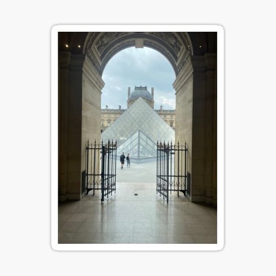 Discover Louvre